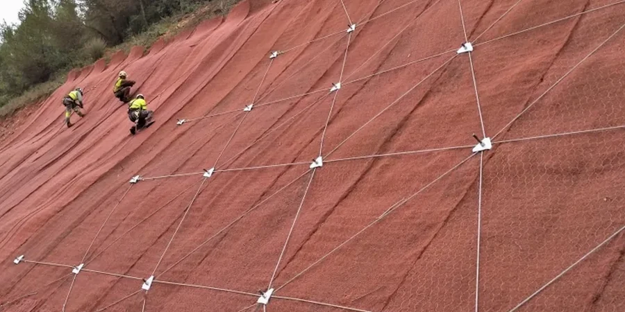 Análisis de estabilidad de taludes en Lo Prado: factor seguridad en zona sísmica